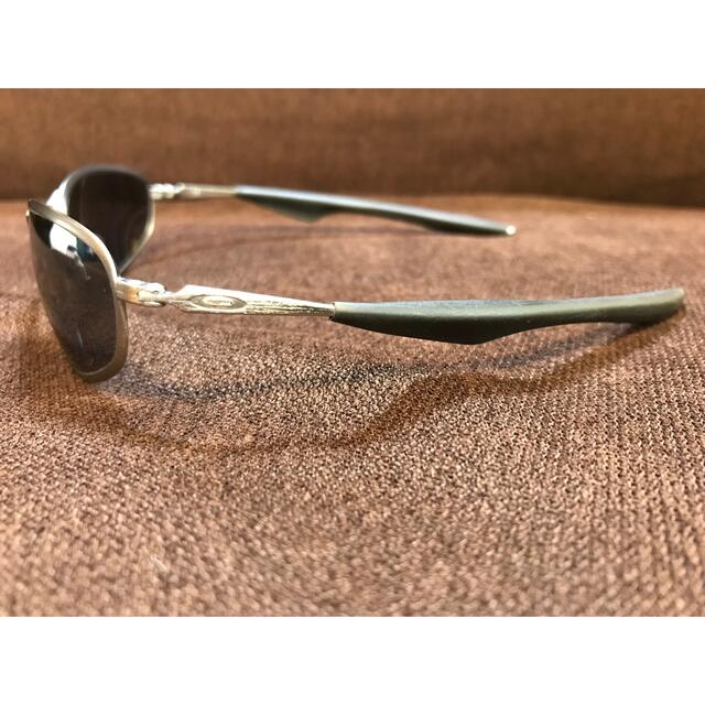 Oakley(オークリー)のOAKLEYサングラス メンズのファッション小物(サングラス/メガネ)の商品写真