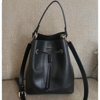 【FURLA】美品　ステイシー　ブラック　2wayショルダーバッグ