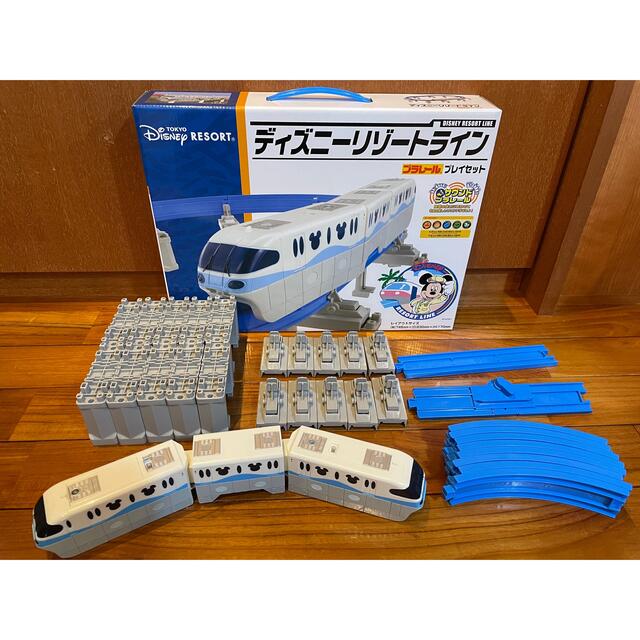 Takara Tomy 美品 ディズニーリゾートライン プラレール プレイセット 東京ディズニー限定の通販 By りんご S Shop タカラトミーならラクマ