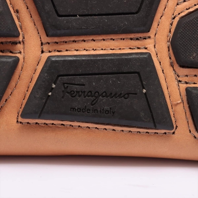 Salvatore Ferragamo(サルヴァトーレフェラガモ)のフェラガモ  レザー 7 1/2 ブラウン メンズ ローファー メンズの靴/シューズ(その他)の商品写真