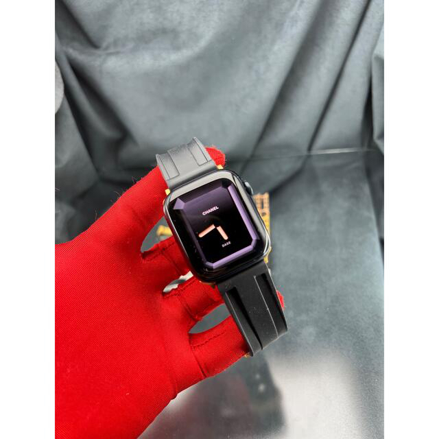 Apple Watch(アップルウォッチ)のアップルウォッチ用　ラバーバンド　ハイエンドバックル付き メンズの時計(ラバーベルト)の商品写真