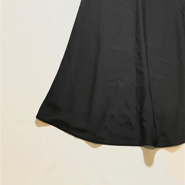 MADISONBLUE - 新品同様 20aw ハウント ストレッチ サテン フレア