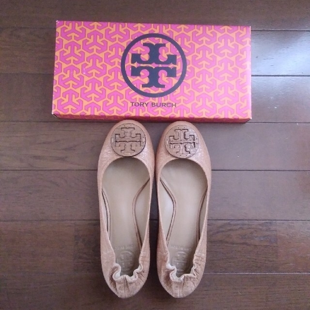 Tory Burch(トリーバーチ)のTORY BURCH  トリーバーチ　バレエシューズフラット　24cm レディースの靴/シューズ(ハイヒール/パンプス)の商品写真