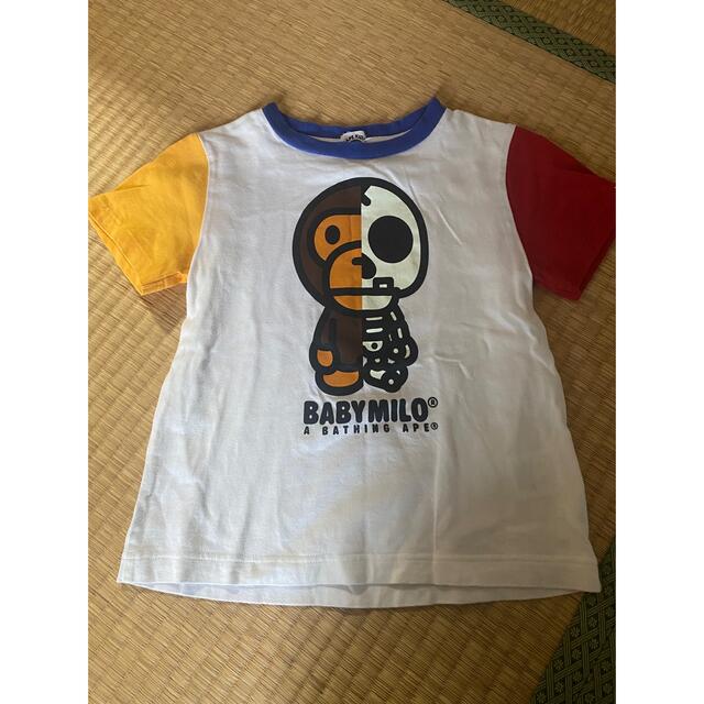 A BATHING APE(アベイシングエイプ)のBAPE キッズ　Tシャツ  夜光ロゴ　A BATHING APE キッズ/ベビー/マタニティのキッズ服男の子用(90cm~)(Tシャツ/カットソー)の商品写真