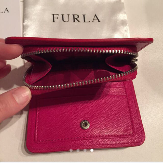 Furla(フルラ)の新品未使用 FURLA コインカードケース 鍵穴デザインチャーム レディースのファッション小物(コインケース)の商品写真