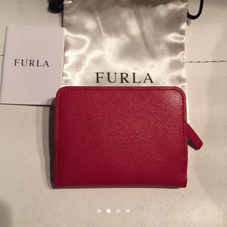 新品未使用 FURLA コインカードケース 鍵穴デザインチャーム