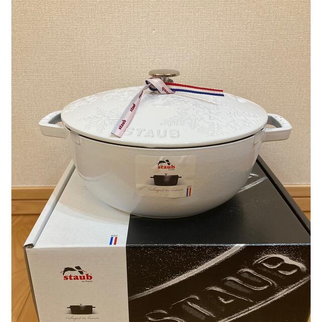 STAUB - レア限定【新品未使用】staub スノークリスタルココット