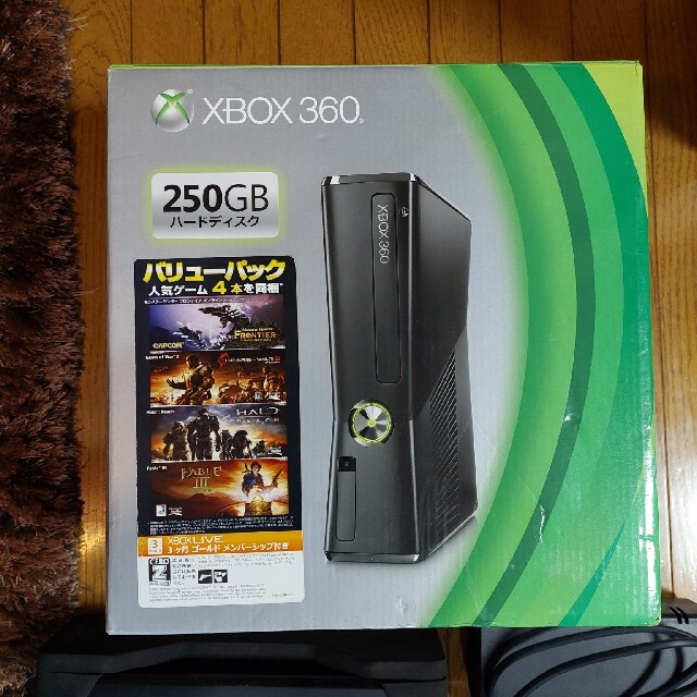 Xbox(エックスボックス)のXBOX 360 本体 250GB エンタメ/ホビーのゲームソフト/ゲーム機本体(家庭用ゲーム機本体)の商品写真