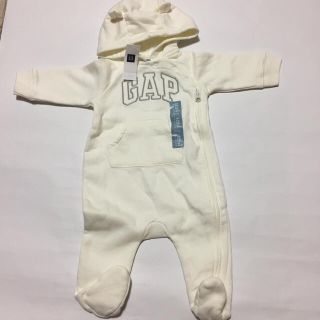 ベビーギャップ(babyGAP)の新品タグ付 カバーオール くま耳 60 白 GAP(カバーオール)