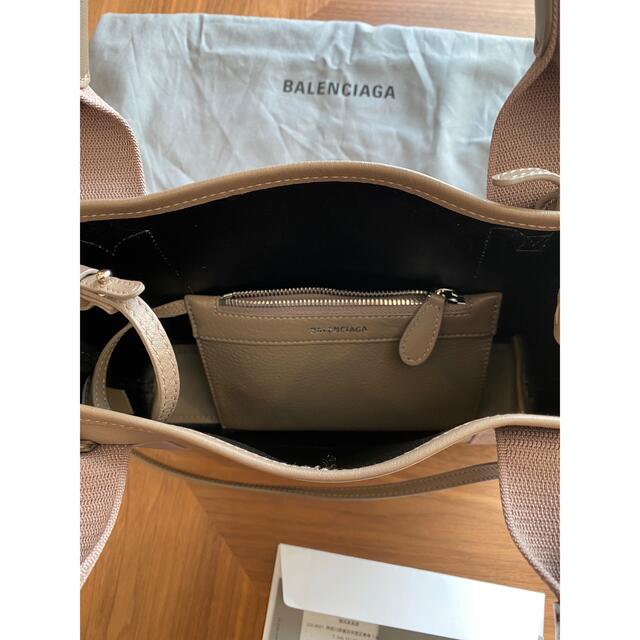 Balenciaga(バレンシアガ)のakak様専用♡BALENCIAGAネイビーカバスXS レディースのバッグ(ハンドバッグ)の商品写真