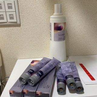 ウエラ(WELLA)のなあ様専用　イルミナカラー(カラーリング剤)