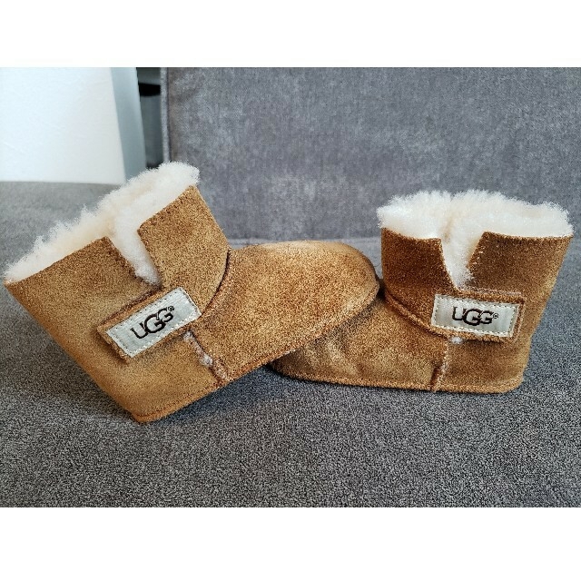 新品登場 UGGキッズ靴 14.5センチ