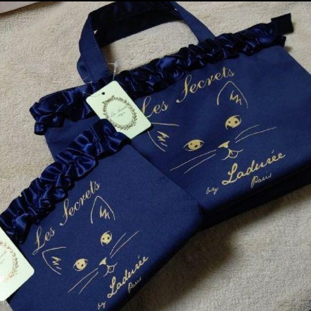 LADUREE(ラデュレ)の新品 ラデュレ 猫 face ミニバッグ ＆ ポーチ ネイビー レディースのファッション小物(ポーチ)の商品写真