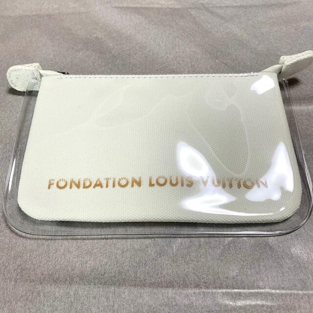 LOUIS VUITTON(ルイヴィトン)の【新品】フォンダシオン ルイヴィトン ポーチ キャンバス ホワイト レディースのファッション小物(ポーチ)の商品写真