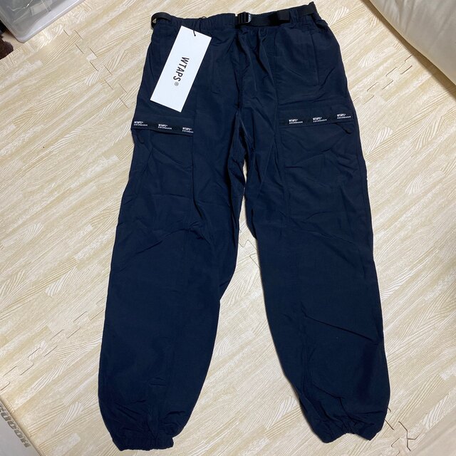 WTAPS TRACKS / TROUSERS. NYLON. TUSSAH