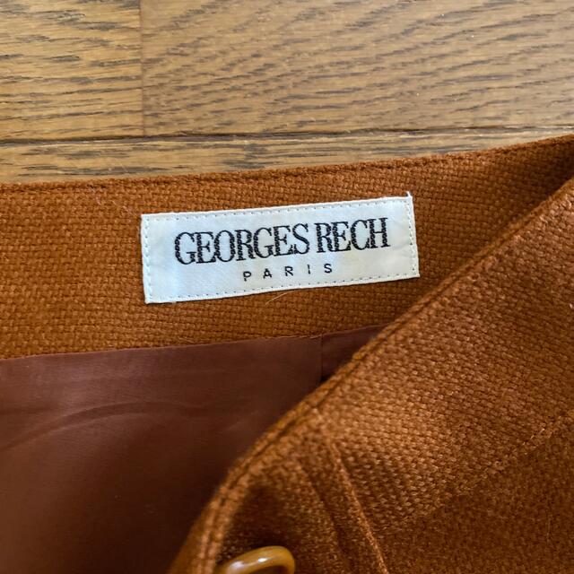 GEORGES RECH(ジョルジュレッシュ)の秋冬　ミディアム丈スカート　Ａライン レディースのスカート(ひざ丈スカート)の商品写真