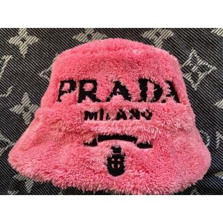 プラダ(PRADA)の2021AW プラダ　ピンク　テリークロス　バケットハット　S(ハット)