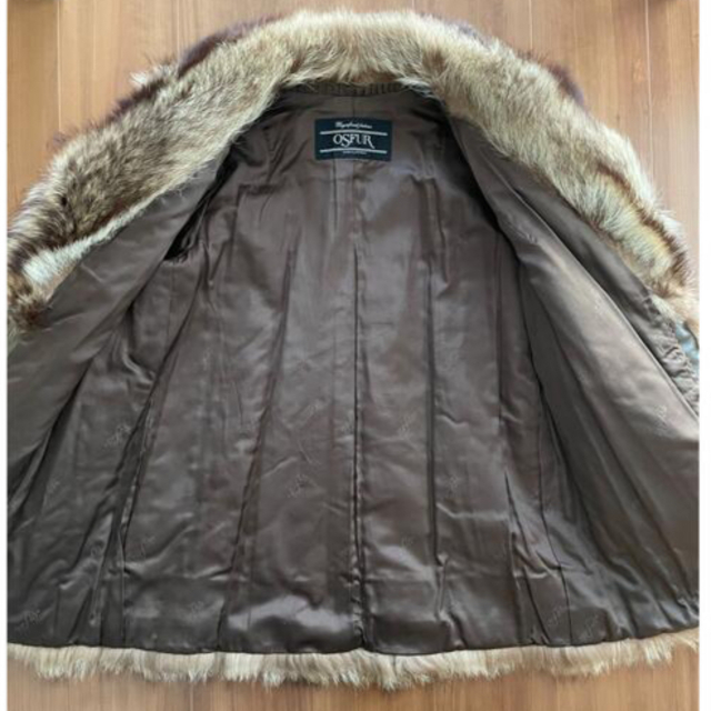 リアルファーコート  フォックス レディースのジャケット/アウター(毛皮/ファーコート)の商品写真