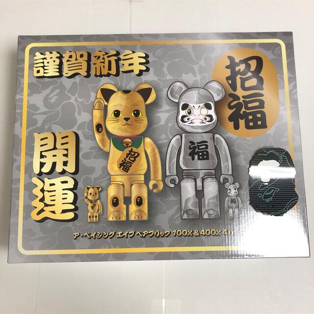 MEDICOM TOY(メディコムトイ)のBE@RBRICK BAPE 招き猫 金メッキ&達磨 銀メッキ 100&400% エンタメ/ホビーのフィギュア(その他)の商品写真