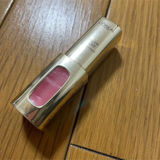 ロレアルパリ(L'Oreal Paris)のロレアル パリ リップ カラーリッシュ ルージュ 口紅　734 レッド(リップグロス)