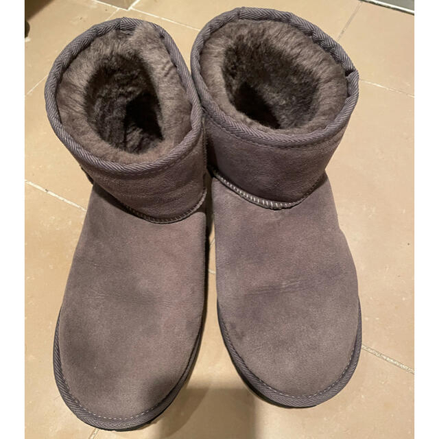 UGG(アグ)の専用 レディースの靴/シューズ(ブーツ)の商品写真