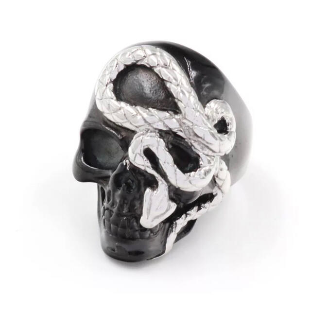 ステンレス髑髏ヘビメンズリング ブラックスカルシルバー蛇メンズ指輪 メンズのアクセサリー(リング(指輪))の商品写真