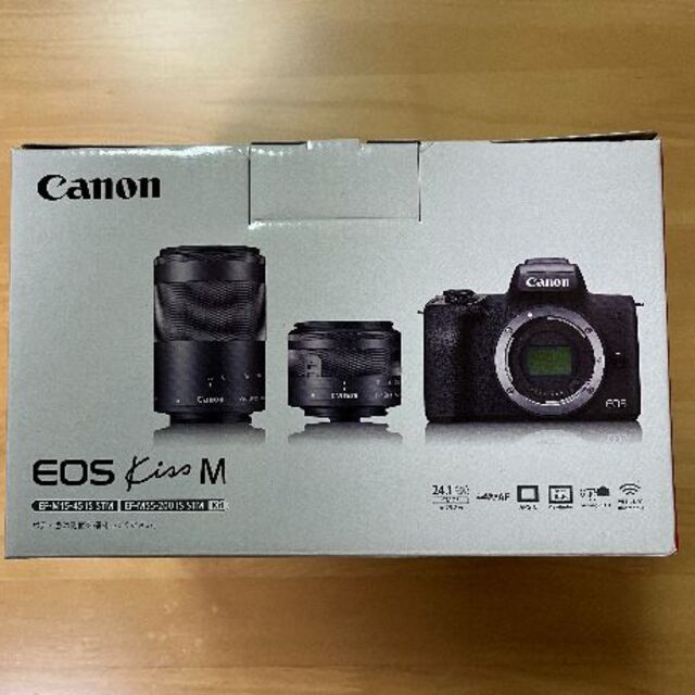 Canon(キヤノン)の新品未開封 Canon EOS Kiss M ダブルズームキット ブラック スマホ/家電/カメラのカメラ(ミラーレス一眼)の商品写真