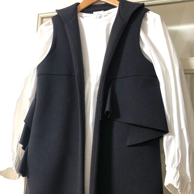 ヨリ yori フード付き ポンティング ロング ジレ の通販 by カニ