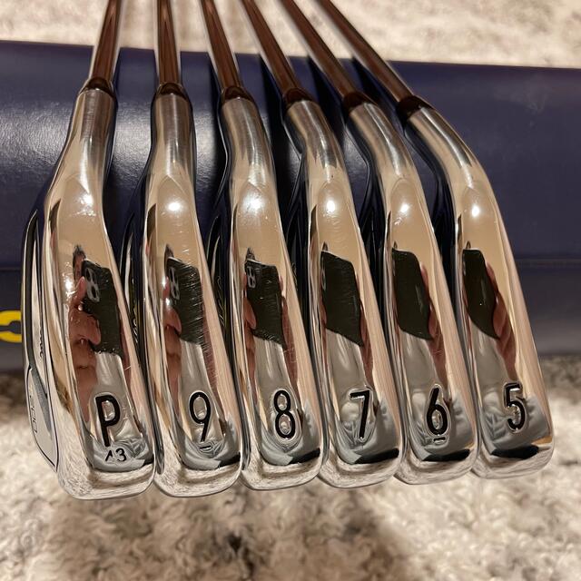 Titleist(タイトリスト)のタイトリスト T200 アイアン レフティー スポーツ/アウトドアのゴルフ(クラブ)の商品写真