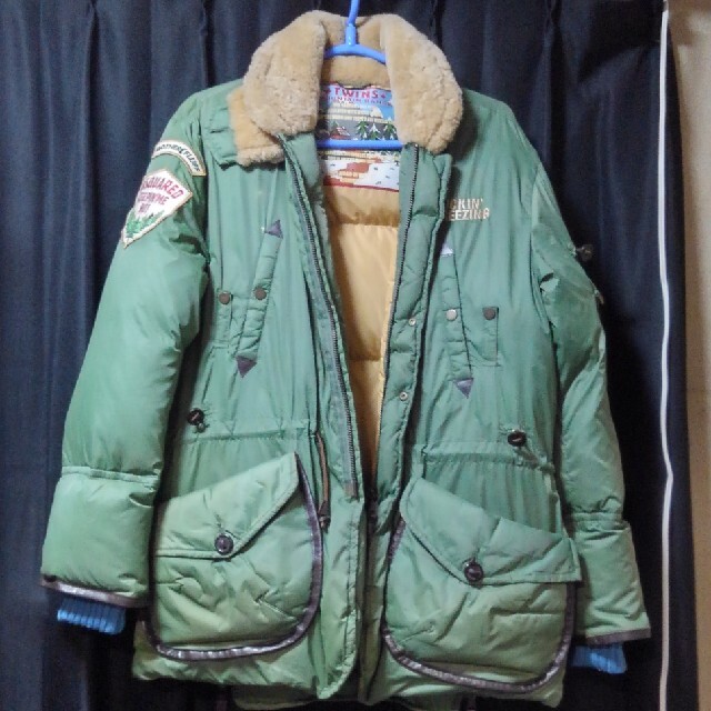 新作100%新品 DSQUARED2 - ディースクエアード ダウンジャケット 48 M