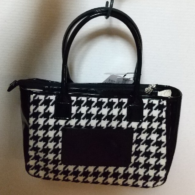にポケット MARY 千鳥格子×エナメル デイジー バッグ新品未使用の通販 by