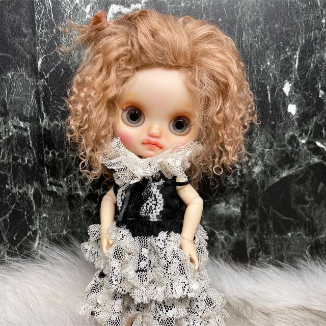 blythe _wm-499アプリコットベージュ⭐️チベットラムウィッグの通販 ...