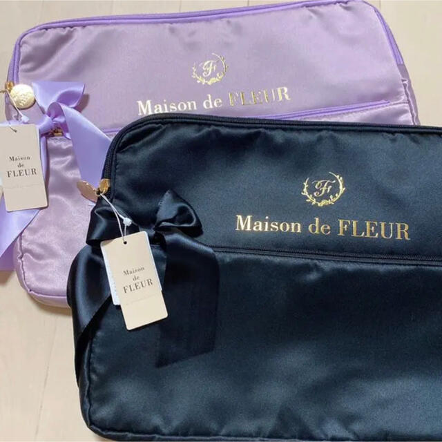 Maison de FLEUR(メゾンドフルール)のメゾンドフルール　新品サテンリボンPCケース　パソコンケース　バッグ レディースのバッグ(エコバッグ)の商品写真