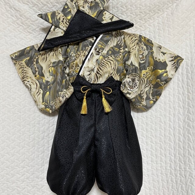 男の子 ハンドメイド ベビー袴 作品例 キッズ/ベビー/マタニティのキッズ服男の子用(90cm~)(和服/着物)の商品写真