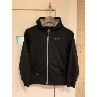 ナイキ(NIKE)のNIKE パーカー　ワンポイント(パーカー)