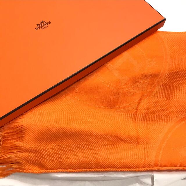 H - HERMES エルメス ストール オレンジ ニューリブリスの通販 by