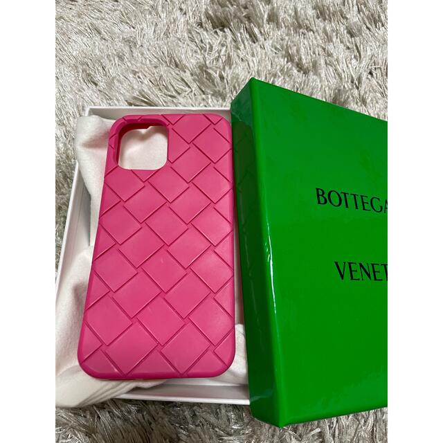 Bottega Veneta(ボッテガヴェネタ)のiPhone12ケース スマホ/家電/カメラのスマホアクセサリー(iPhoneケース)の商品写真