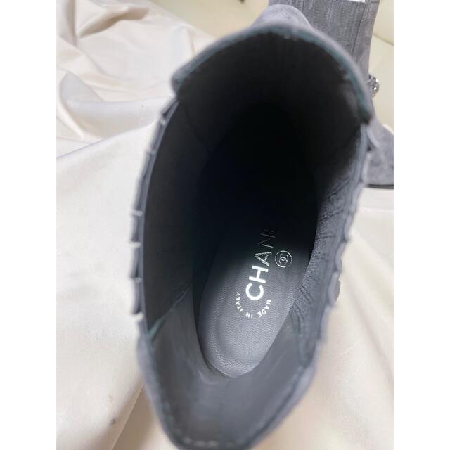 CHANEL(シャネル)のシャネル　ブーツ　新品未使用 レディースの靴/シューズ(ブーツ)の商品写真