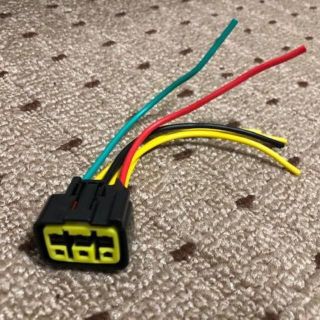 マジェスティ250Cタイプ　レギュレーターカプラーＲ95(パーツ)