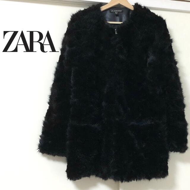 ZARA(ザラ)のZARA TRF ファーコート　黒 レディースのジャケット/アウター(毛皮/ファーコート)の商品写真