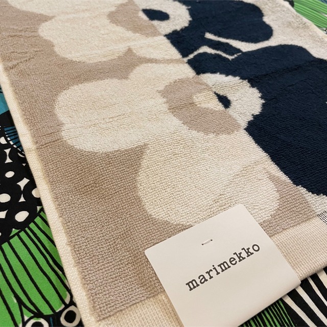 marimekko(マリメッコ)のmarimekko マリメッコ　SuurUnikko ゲストタオル約30×50 インテリア/住まい/日用品のインテリア/住まい/日用品 その他(その他)の商品写真