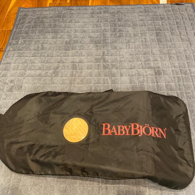 BABYBJORN(ベビービョルン)のkabutomushi様専用　バウンサー　BABY BJORN  ベビービョルン キッズ/ベビー/マタニティの寝具/家具(その他)の商品写真