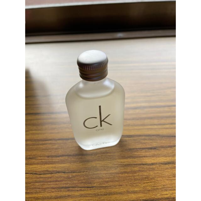 Calvin Klein(カルバンクライン)のCK カルバンクライン  シーケーワン オードトワレ コスメ/美容の香水(ユニセックス)の商品写真