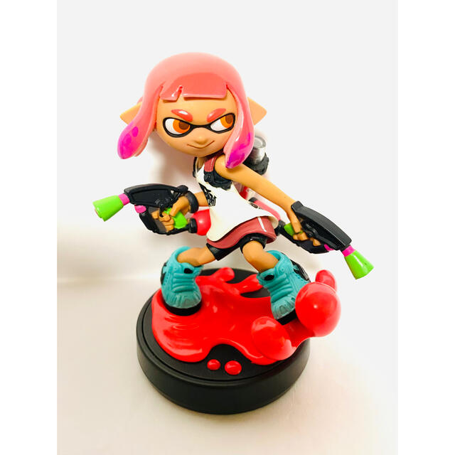 任天堂(ニンテンドウ)のネオンピンク ガール amiibo アミーボ スプラトゥーン 2 Switch エンタメ/ホビーのフィギュア(ゲームキャラクター)の商品写真