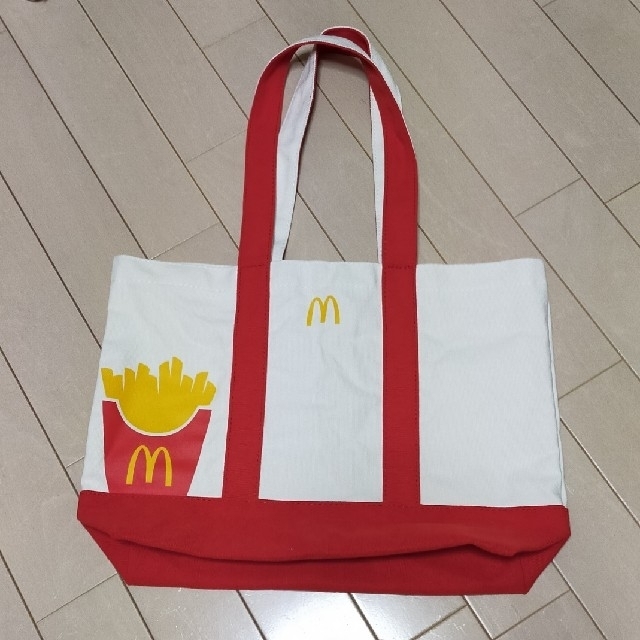 Coleman(コールマン)のColeman/McDonald　コラボ　マクドのポテト柄　トートバッグ レディースのバッグ(トートバッグ)の商品写真