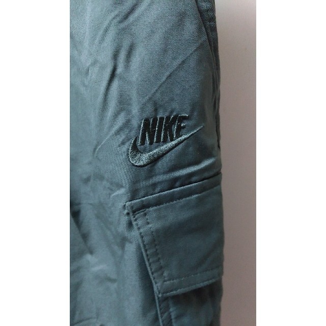 NIKE(ナイキ)の新品 ナイキ NSW ストレッチ ウーブン カーゴ パンツ 2 X XL カーキ メンズのパンツ(ワークパンツ/カーゴパンツ)の商品写真