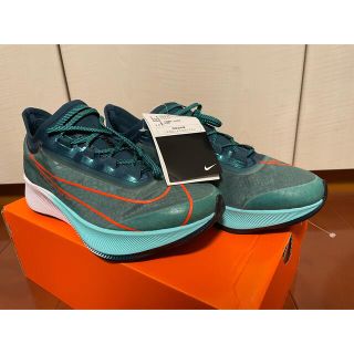 ナイキ(NIKE)の再値下げ【新品・未使用】Nike ZOOM FLY3 HAKONE 25.5cm(シューズ)