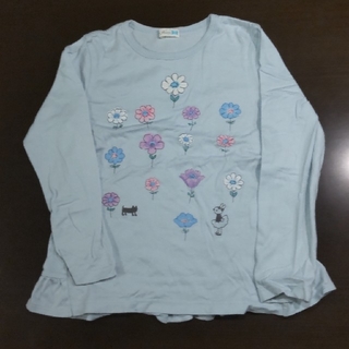 ニットプランナー(KP)の☆KP☆mimiちゃん刺繍フラワーカットソー ブルー 130cm 美品♪(Tシャツ/カットソー)