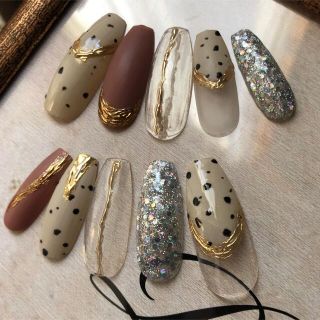 ロングネイルチップ ダルメシアンネイル うずらネイル マットネイル 春ネイル(つけ爪/ネイルチップ)