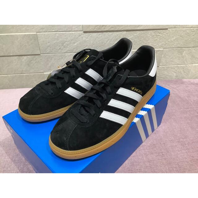 adidas(アディダス)のADIDAS MUNCHEN Comoli コモリ小森 27.5㎝ メンズの靴/シューズ(スニーカー)の商品写真